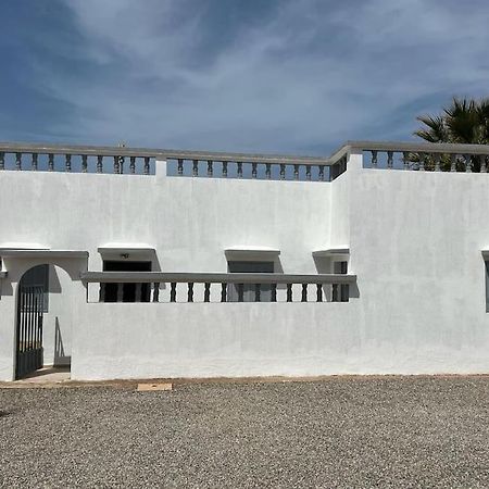 Beachside Bliss: Cozy Surf Villa 미를레프트 외부 사진